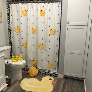 Rubber ducky complete bathroom set